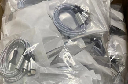 4 in 1 USB cable